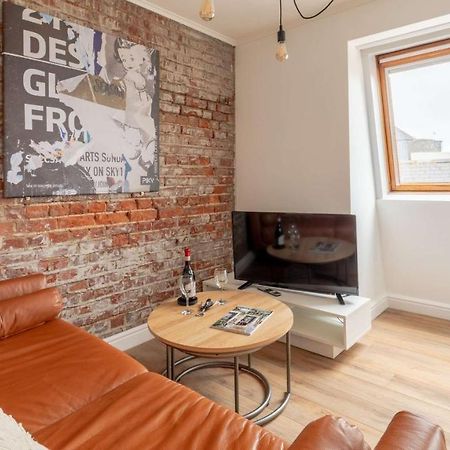 One Bed Top Floor, Brand New, Central Old Town Гастінгс Екстер'єр фото