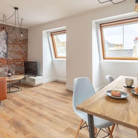 One Bed Top Floor, Brand New, Central Old Town Гастінгс Екстер'єр фото
