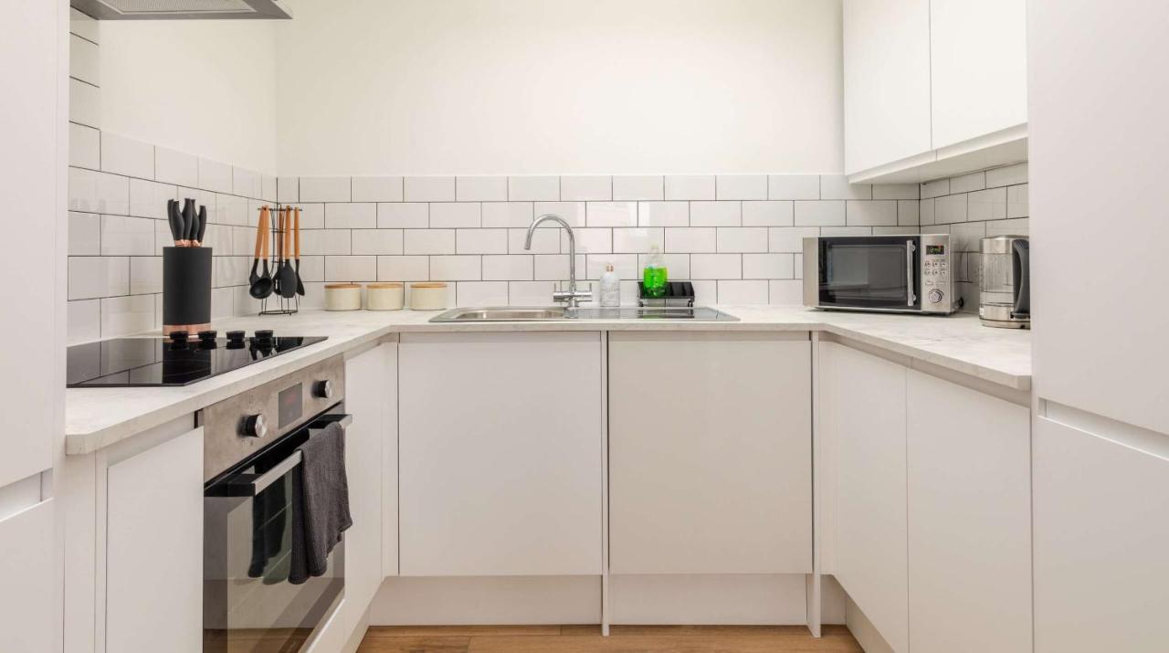 One Bed Top Floor, Brand New, Central Old Town Гастінгс Екстер'єр фото
