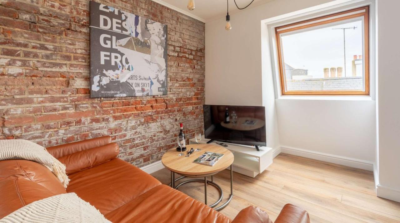 One Bed Top Floor, Brand New, Central Old Town Гастінгс Екстер'єр фото